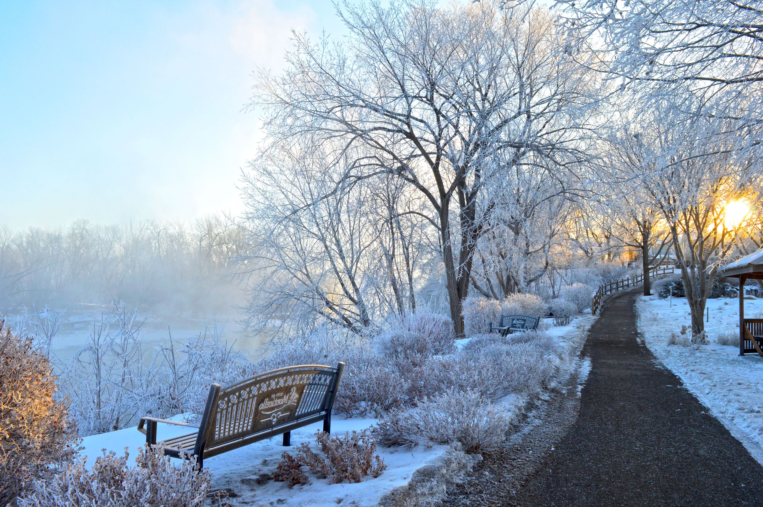 East Bridge Park Path